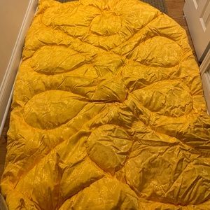 Goose down 72x53 comforter